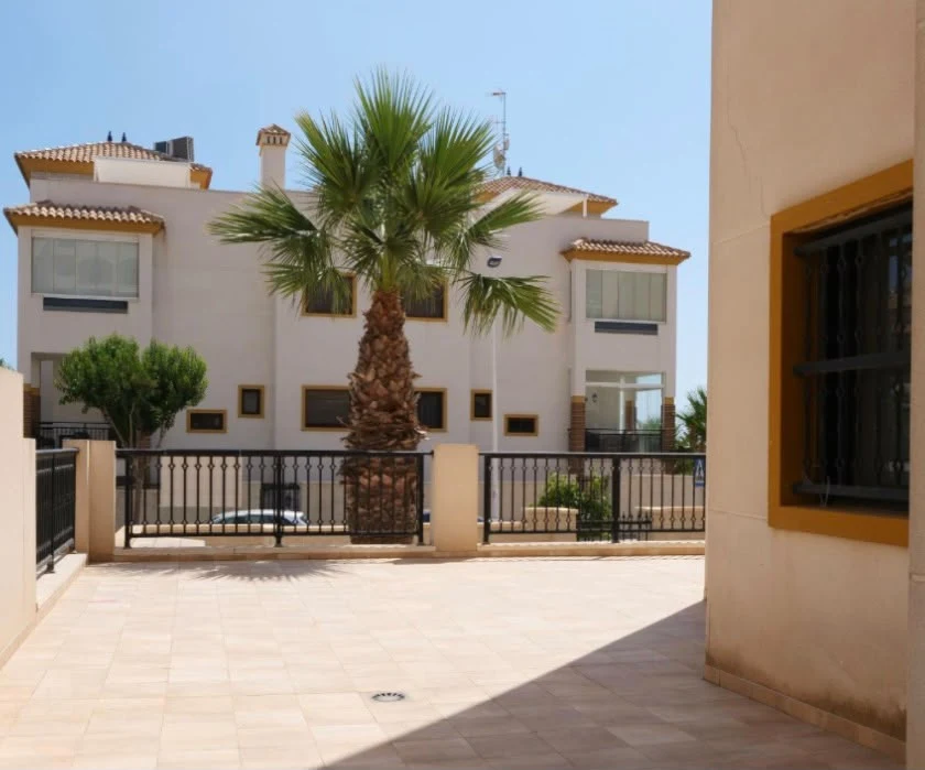 apartment-guardamar-del-segura-alicante-99-m2-01