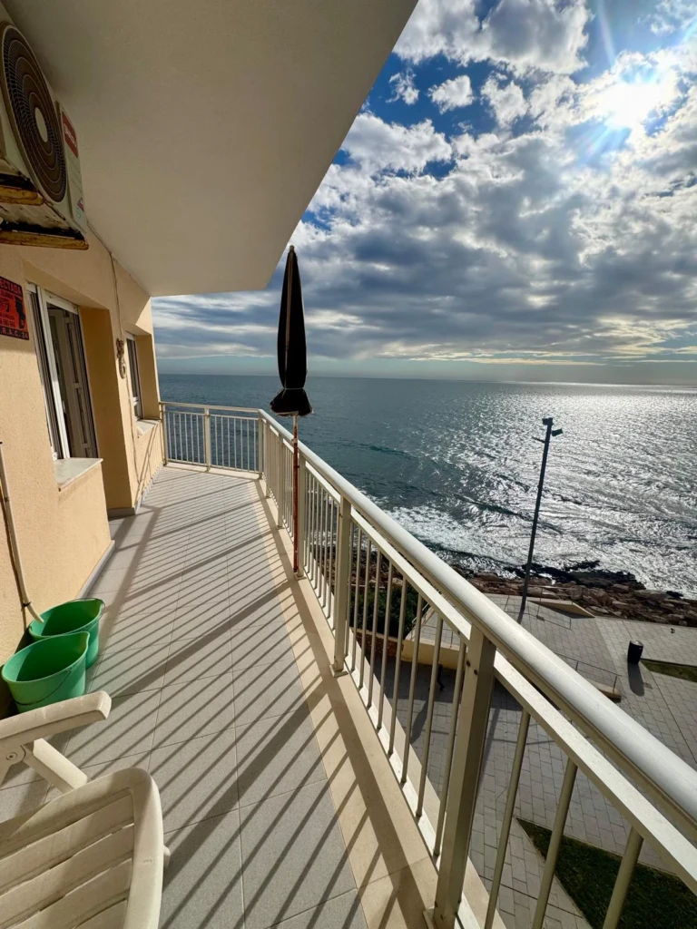 apartment-torrevieja-alicante-82-m2-01