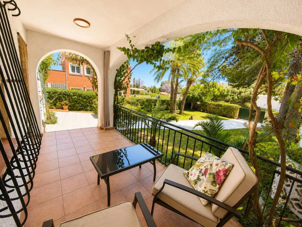 town-house-torrevieja-110-m2-01