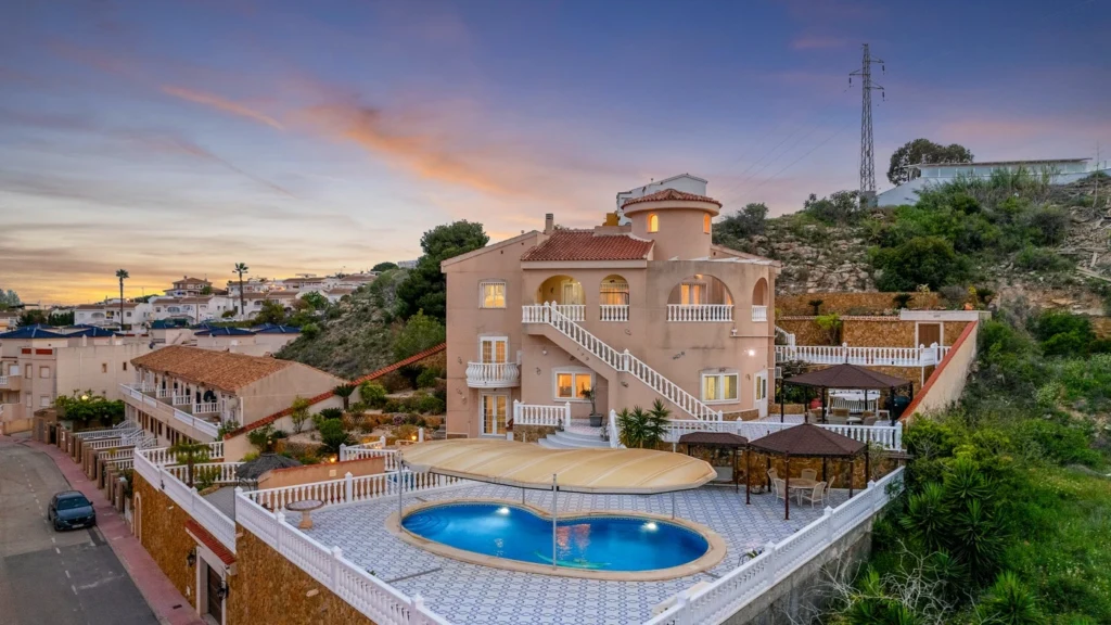 villa-ciudad-quesada-rojales-alicante-179-m2-01