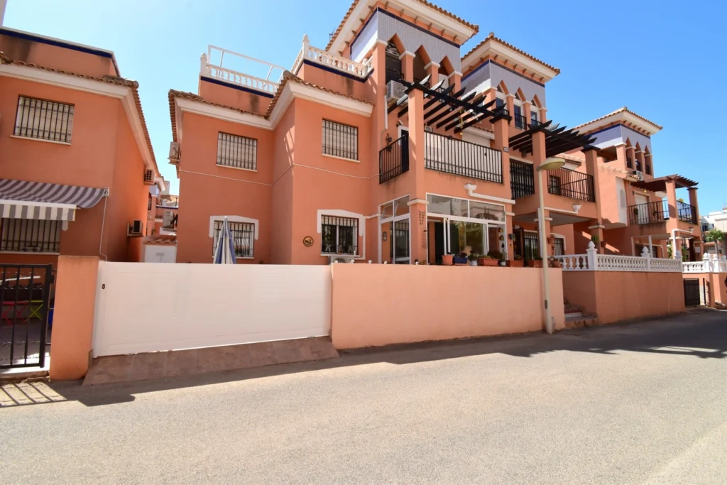 apartment-orihuela-costa-alicante-68-m2-01