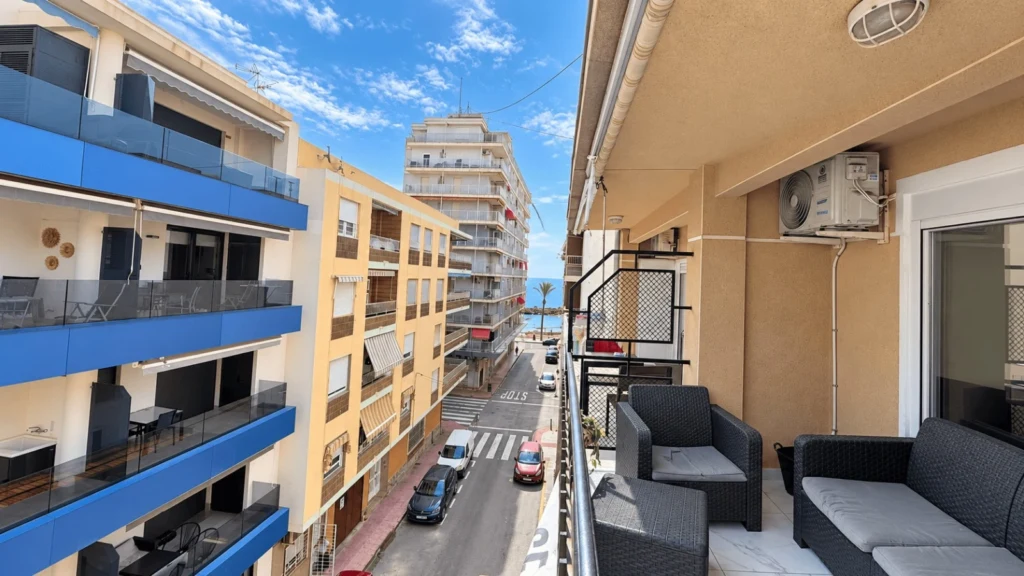 apartment-torrevieja-alicante-75-m2-01