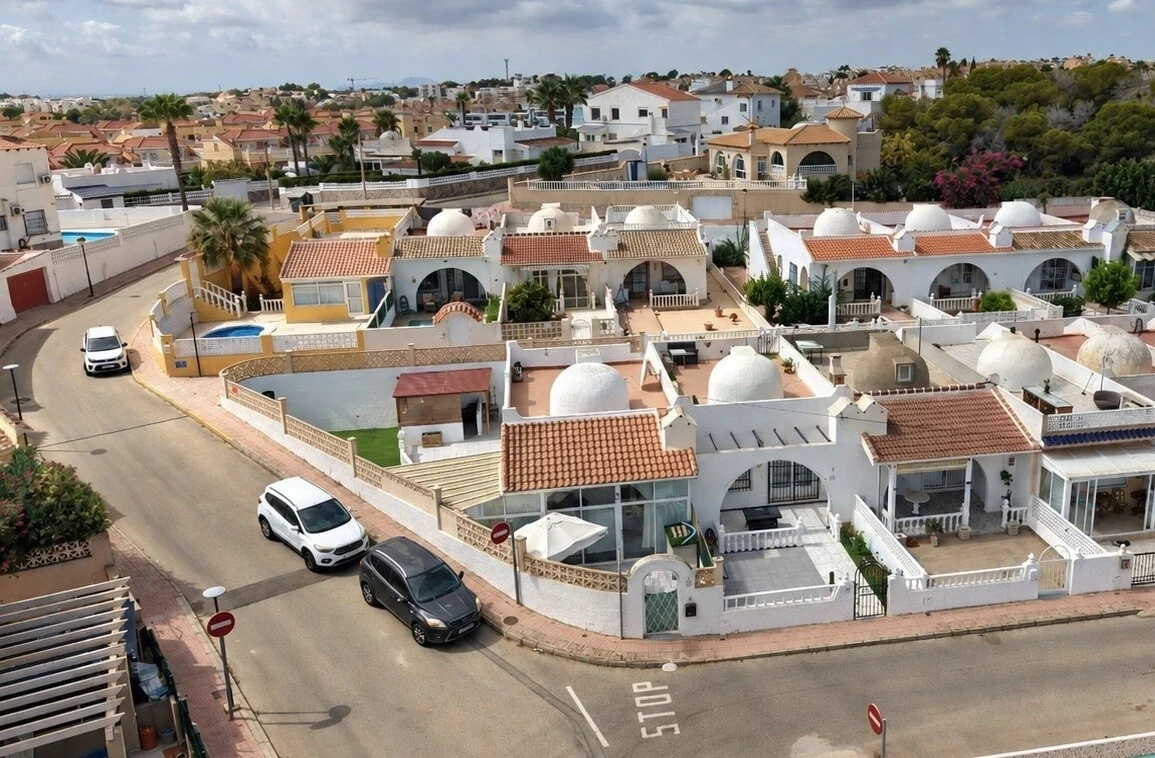 bungalow-orihuela-costa-alicante-65-m2-01