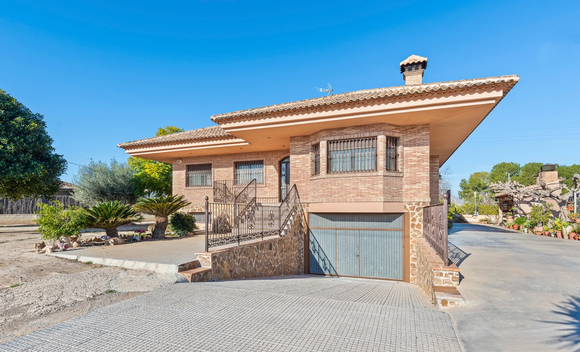 finca-beniel-murcia-300-m2-01