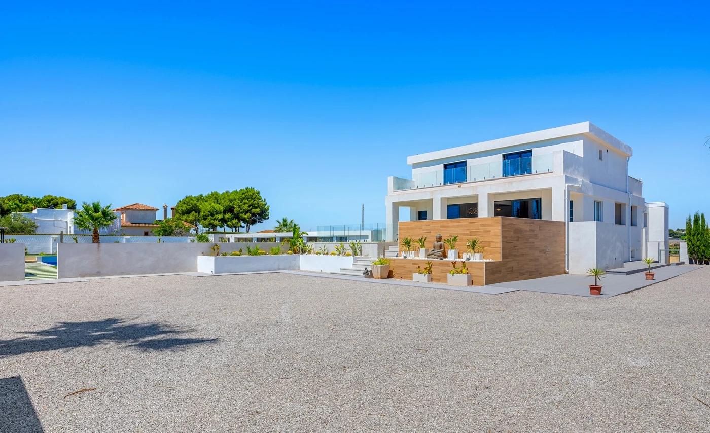 finca-los-montesinos-alicante-790-m2-10