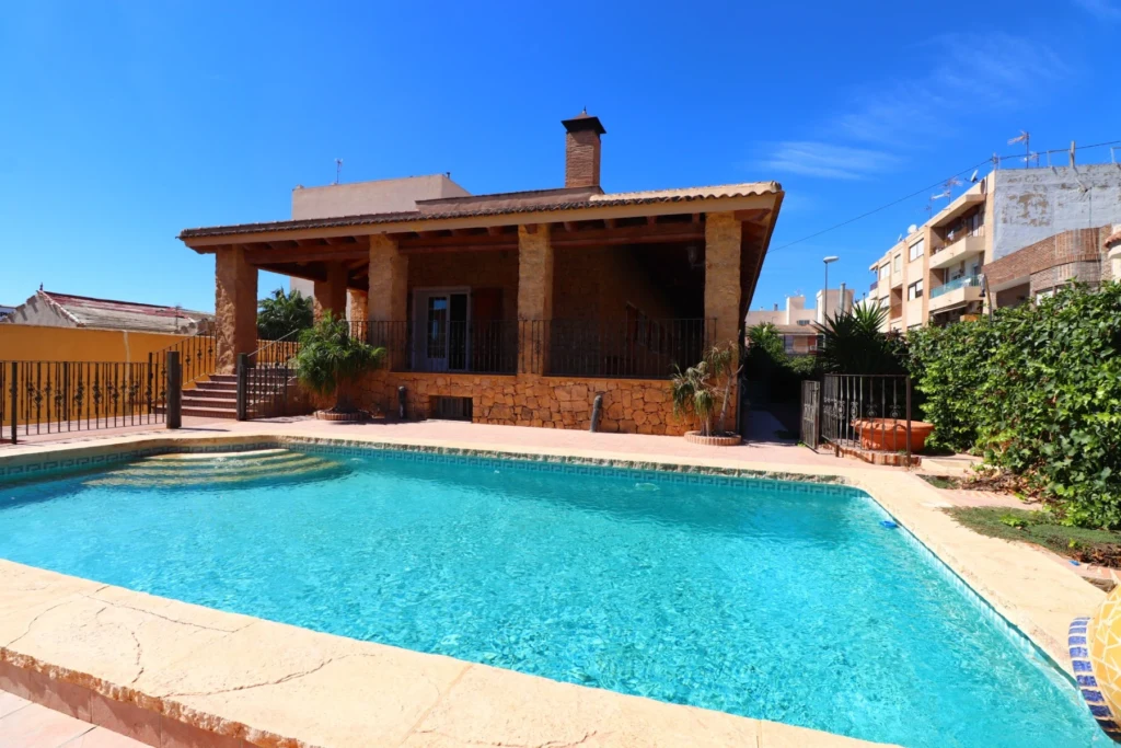 other-rojales-alicante-621-m2-01