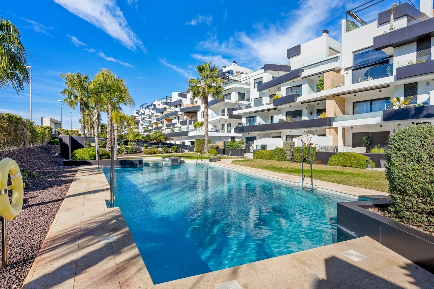 penthouse-villamartin-alicante-88-m2-01