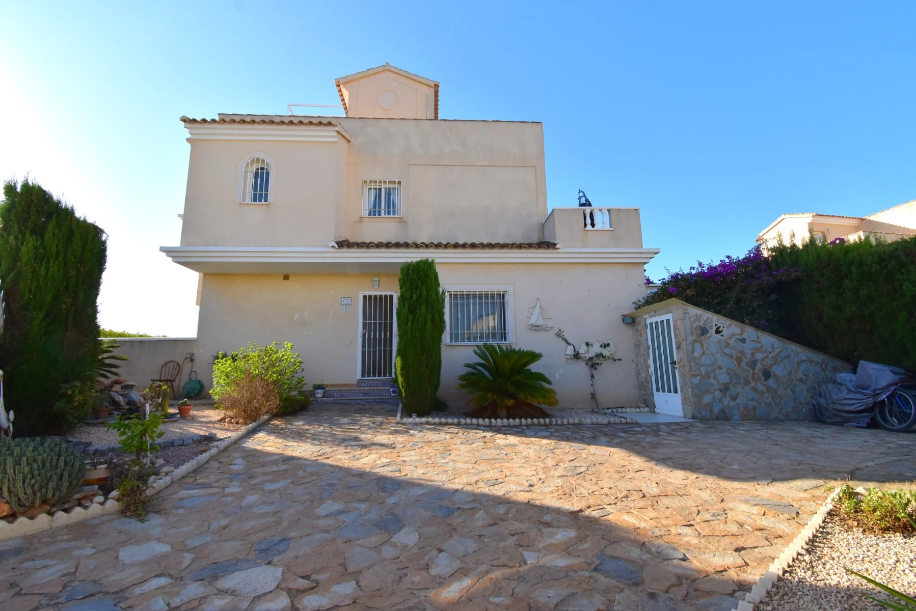town-house-orihuela-costa-alicante-130-m2-01
