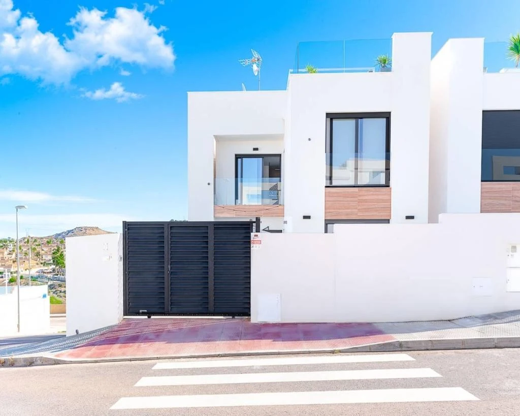villa-benijofar-alicante-198-m2-01