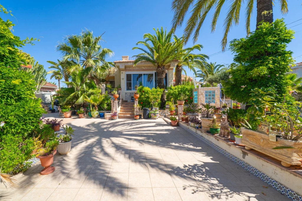 villa-ciudad-quesada-rojales-alicante-146-m2-01