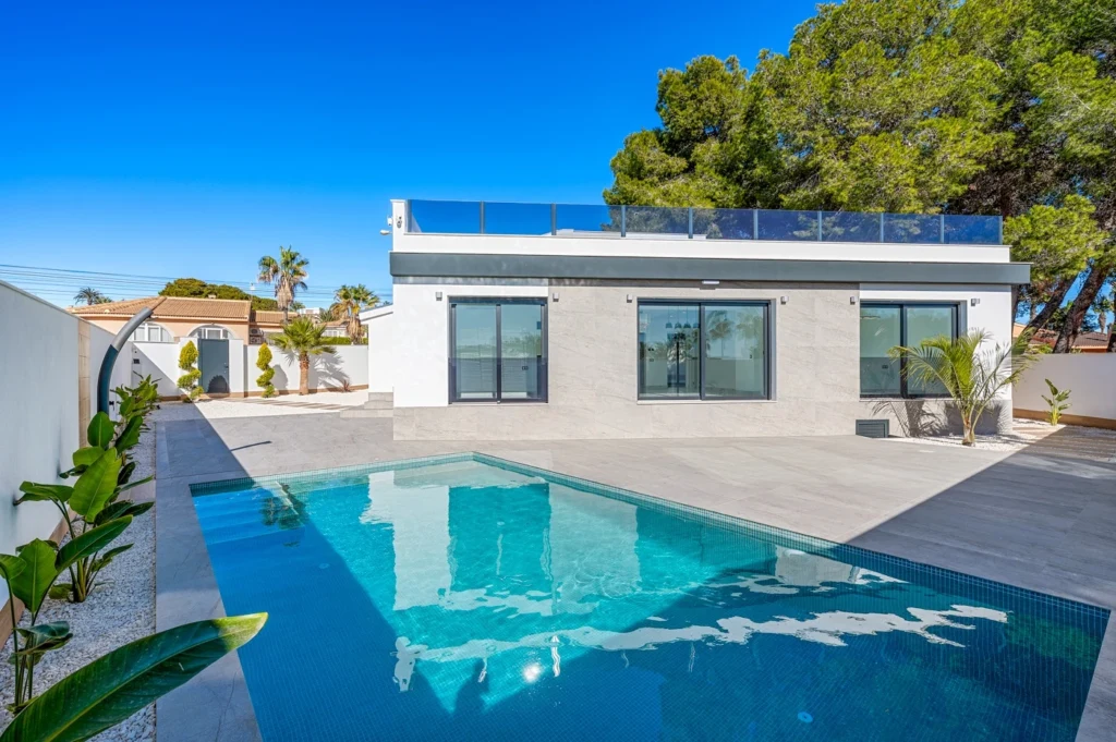 villa-ciudad-quesada-rojales-alicante-205-m2-01