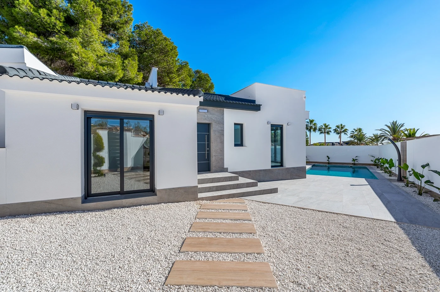 villa-ciudad-quesada-rojales-alicante-205-m2-02