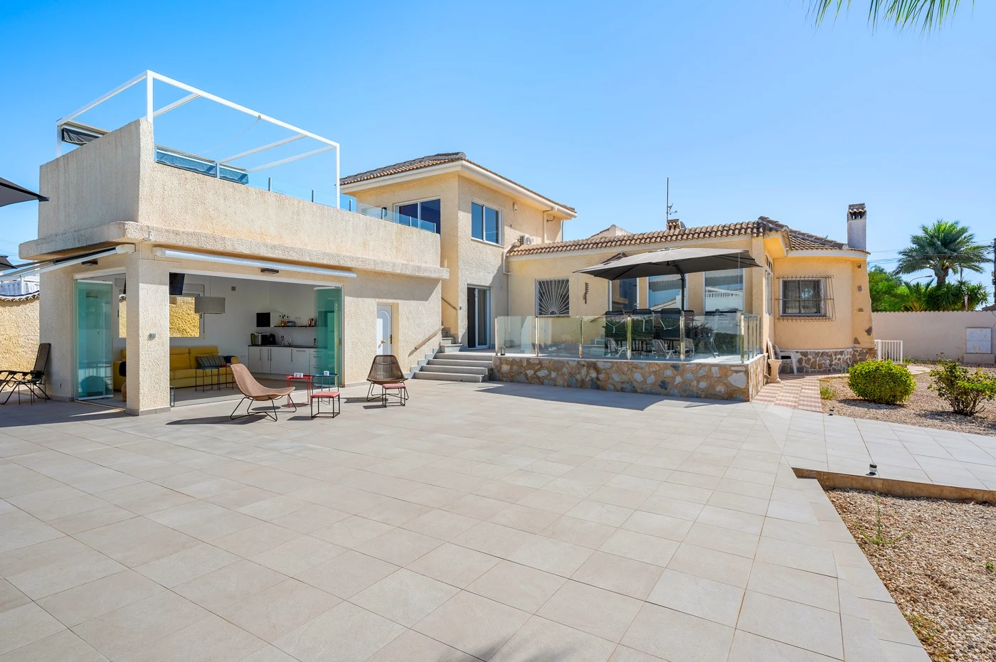 villa-ciudad-quesada-rojales-alicante-250-m2-08